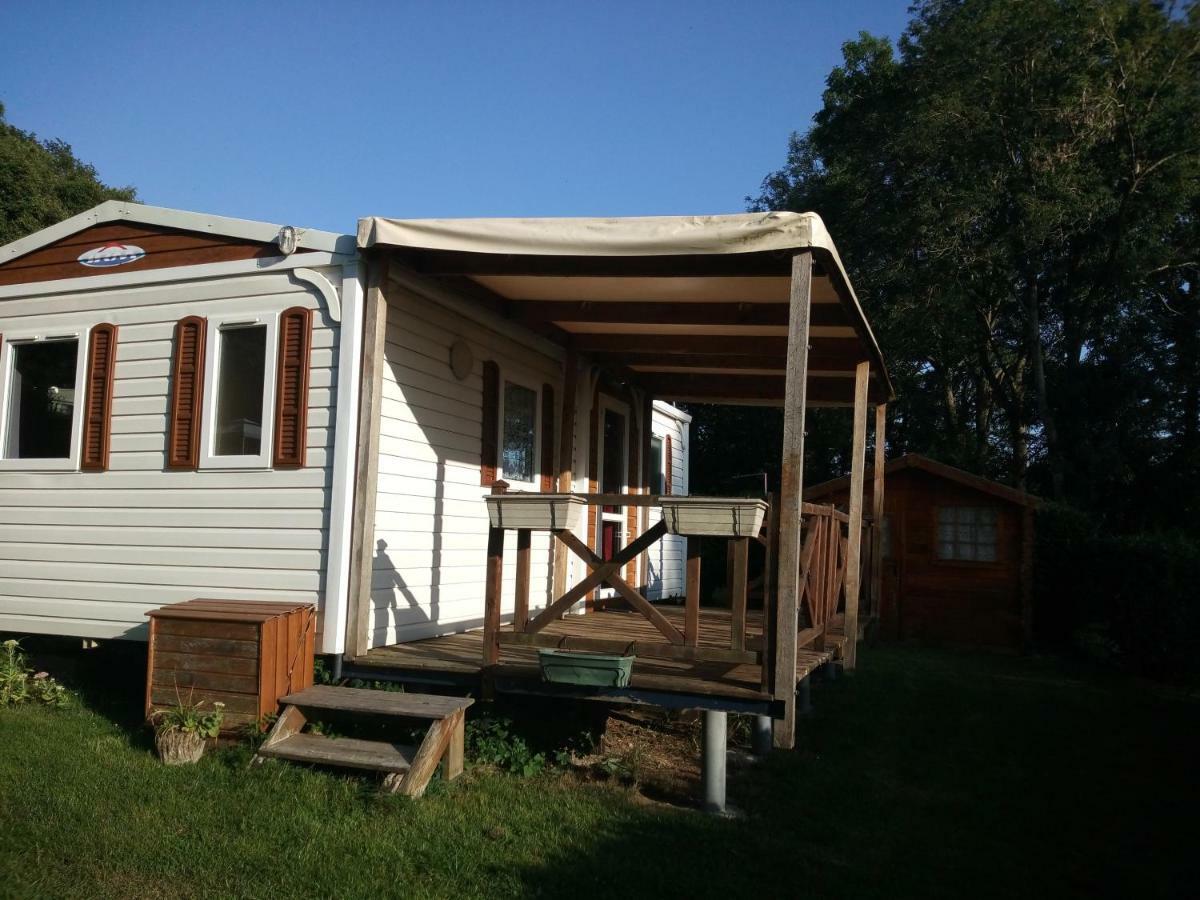 Camping Le Bois Jahan Brunelles Exteriör bild