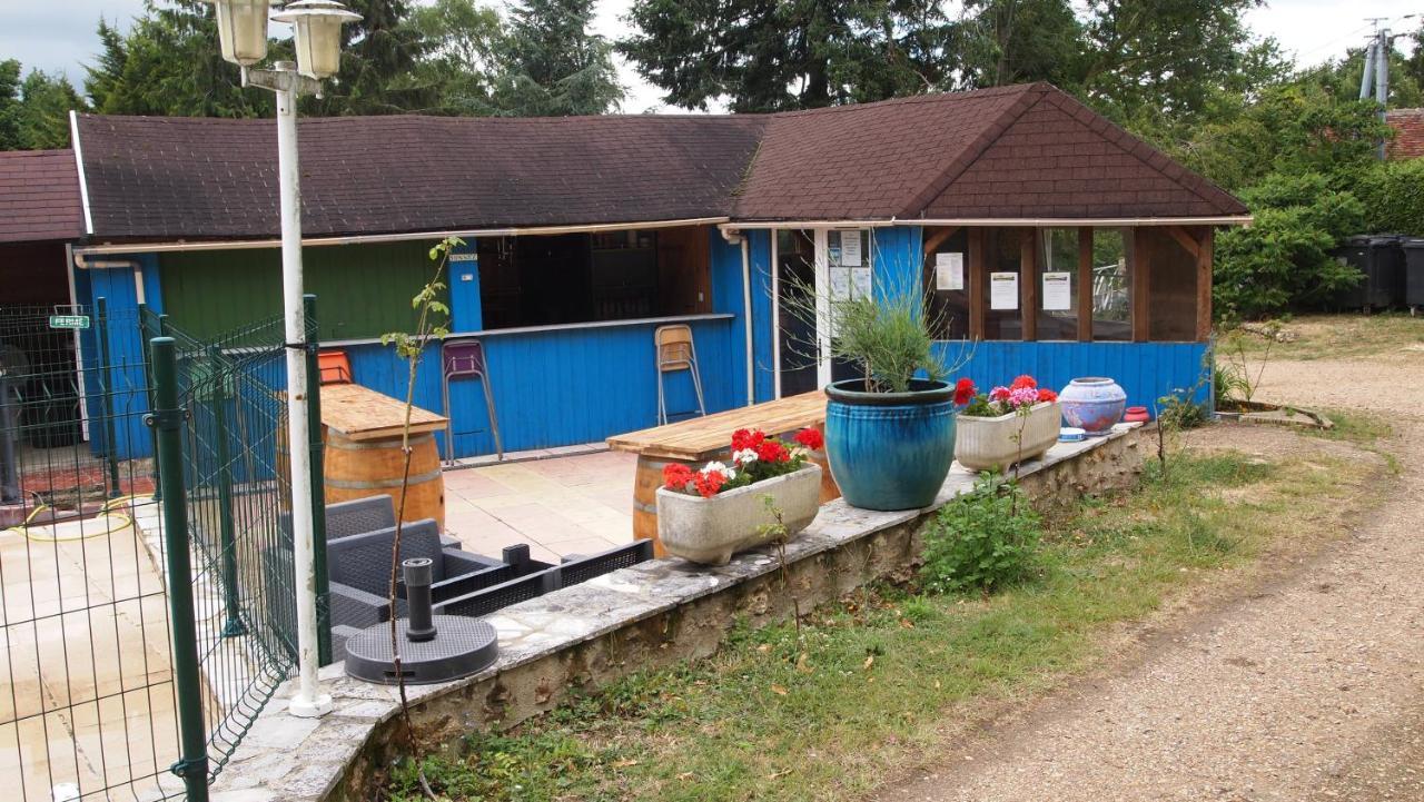 Camping Le Bois Jahan Brunelles Exteriör bild